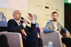 retailtrends305